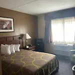 Super 8 By Wyndham Manchester Airport