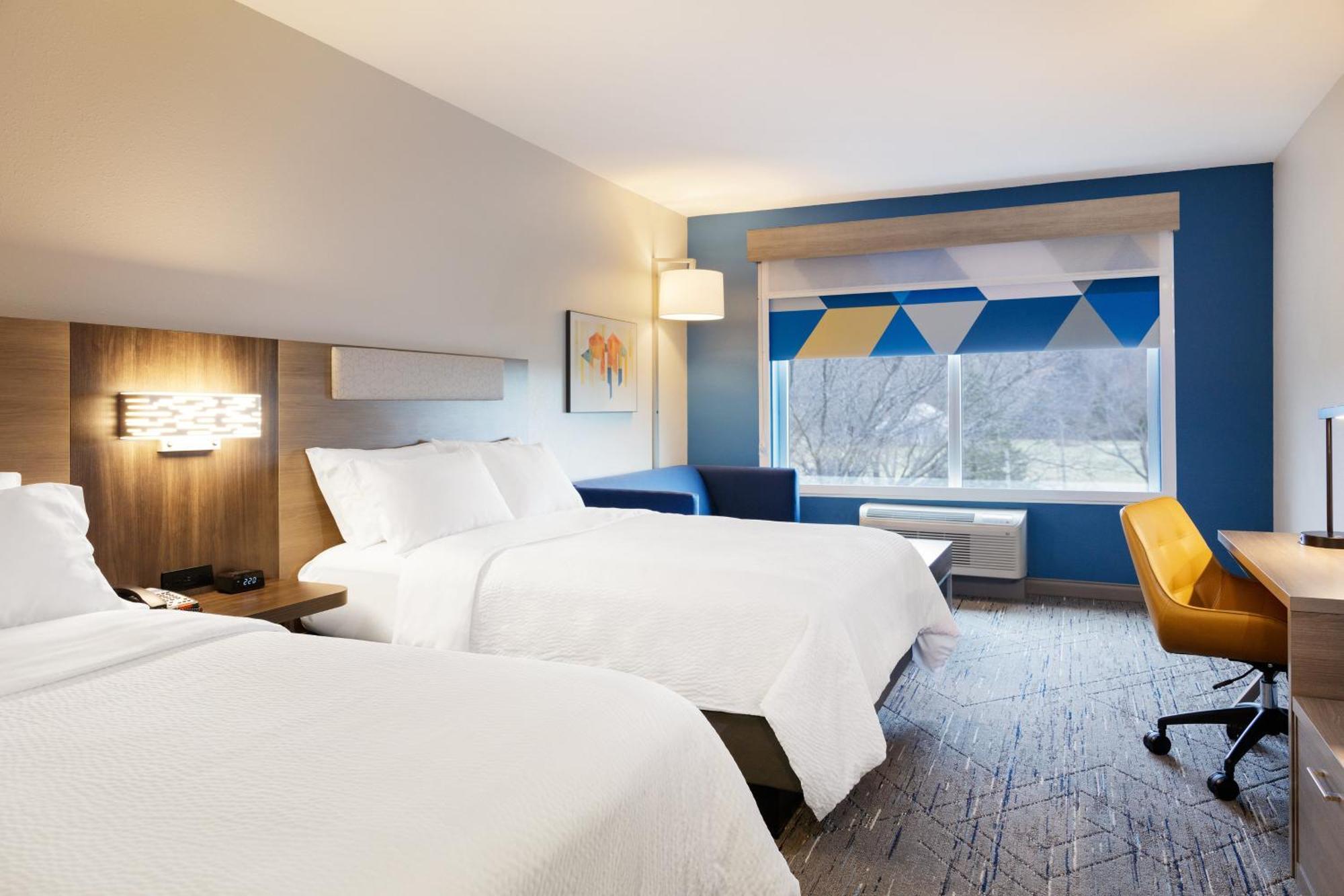 Express & - Airport By Ihg 2*