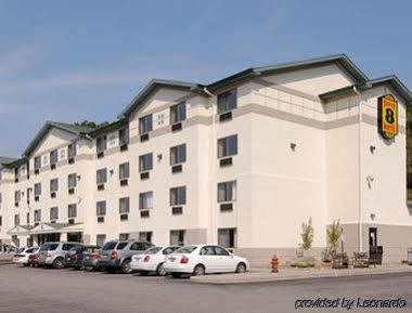 Super 8 By Wyndham Airport 2* Manchester